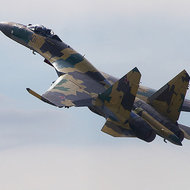 640px-Sukhoi_Su-35_on_MAKS-2011.jpg